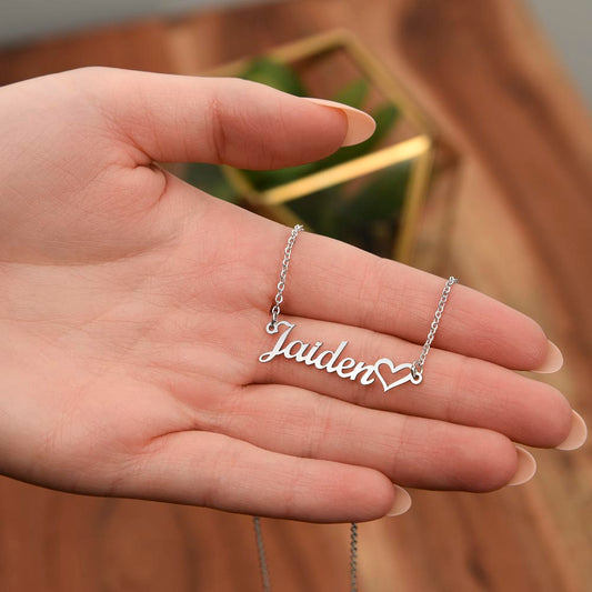 Heart Name Necklace - To My Lovely Granddaughter, Love Grandma